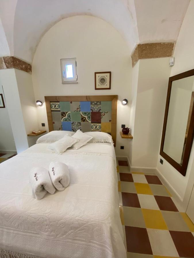 Palazzo Vecchio Cocumola Bed & Breakfast Exterior foto